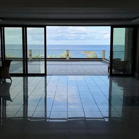 公寓 Casa Milla Mit Grosser Terrasse Meerblick Direkt Am Klorakas